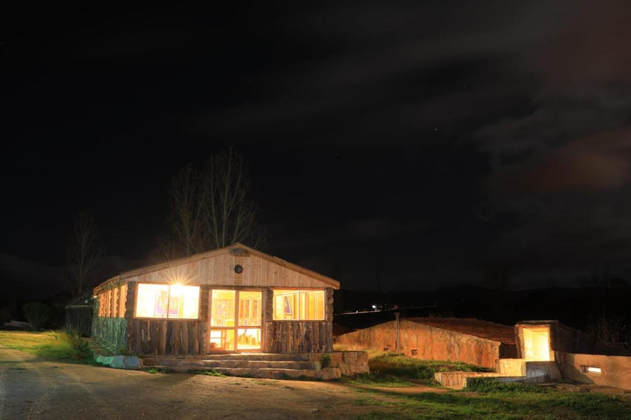 Ferme D’hôte La Vallée Azrou Exterior foto
